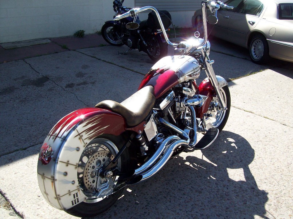 custommotorcycle1998cmc18.jpg