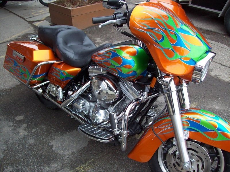 custombaggermotorcyclepaint4.jpg